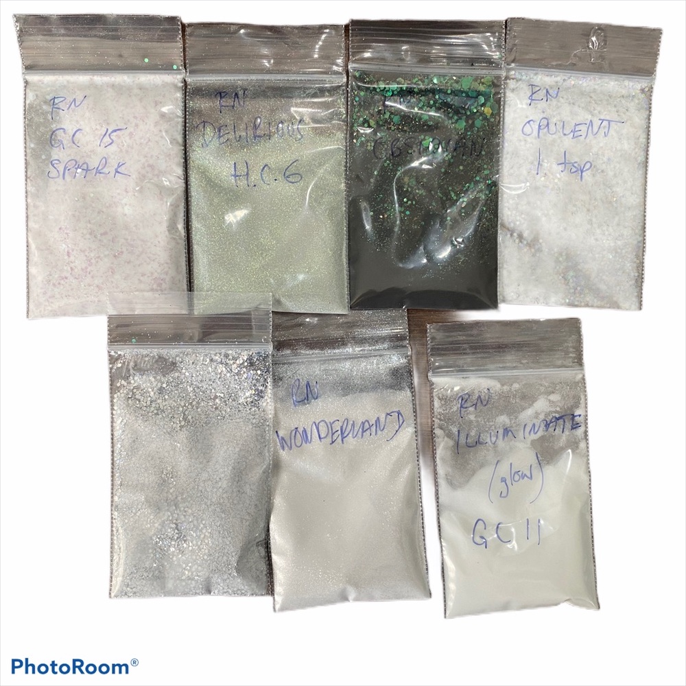 Revel Nail dip Powder 2tsp sample bags white/black